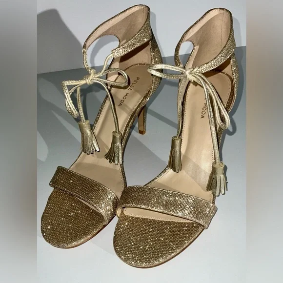 Pelle Moda Roz Mid Heel - size 10 - Gold - ankle ties with tassels - Picture 1 of 12